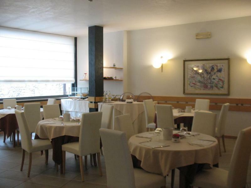 Hotel Vittoria San Giórgio di Nogaro Buitenkant foto